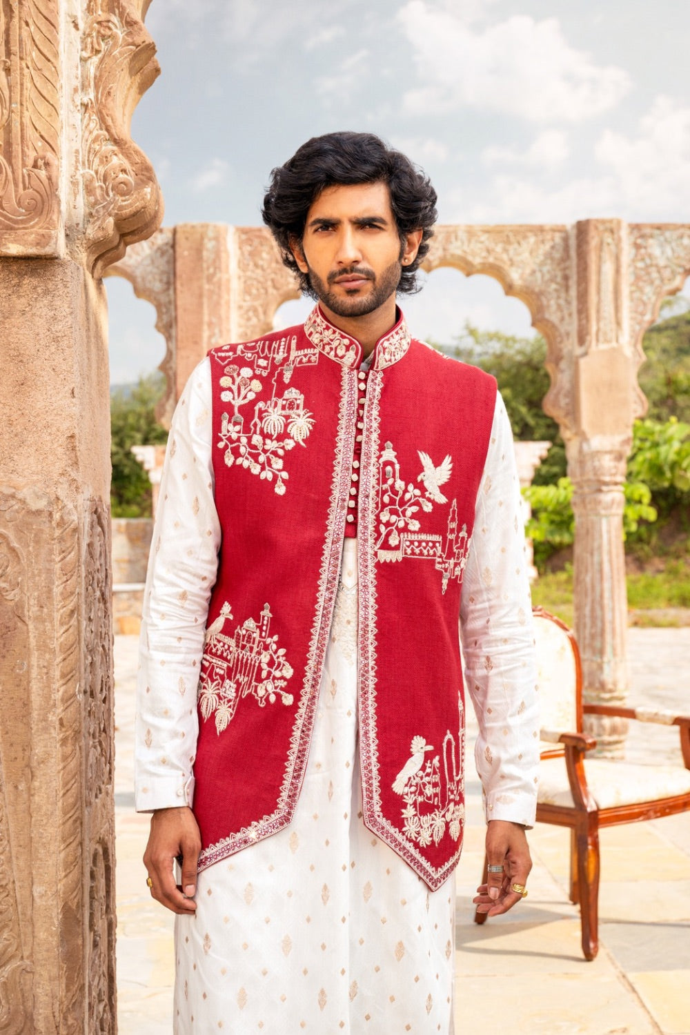 Red & White Silk Koti Set With Thread And Resham Embroidery