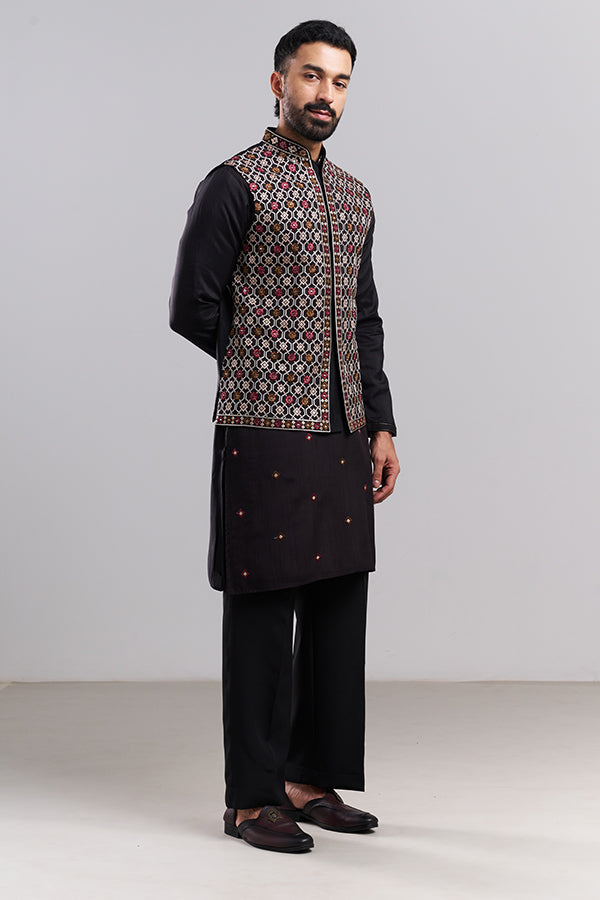 Black Cotton Men's Kurta Set With Embroidered Bundi