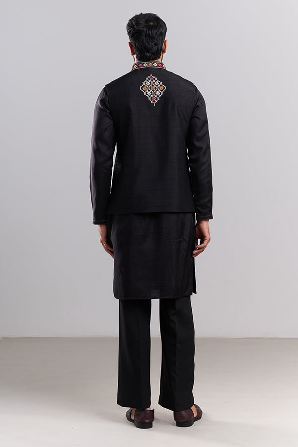 Black Cotton Men's Kurta Set With Embroidered Bundi