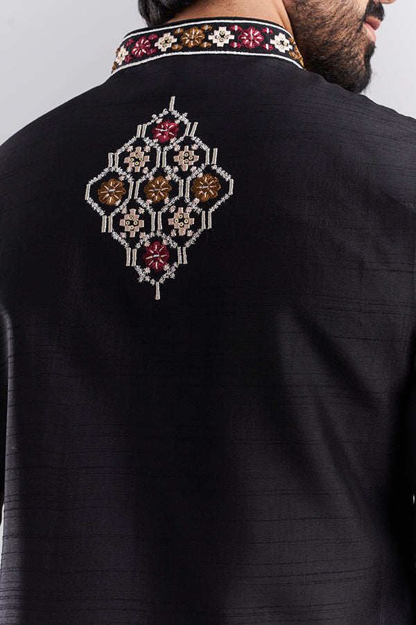 Black Cotton Men's Kurta Set With Embroidered Bundi