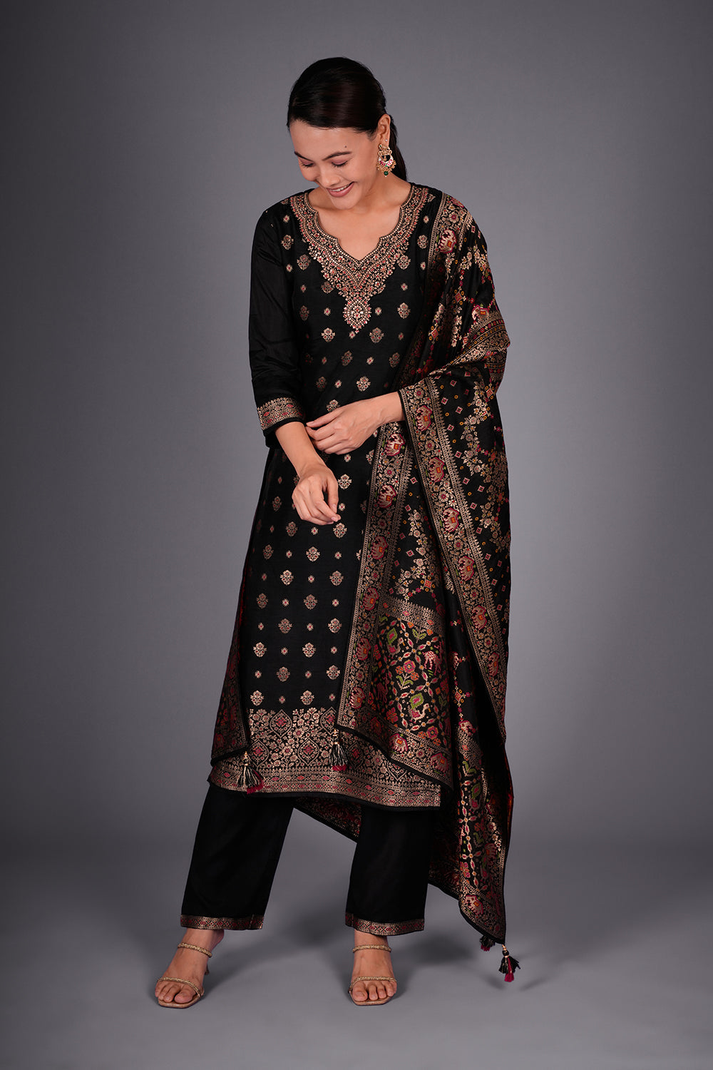 Black Banarasi Kurta Set with Buti Embroidery