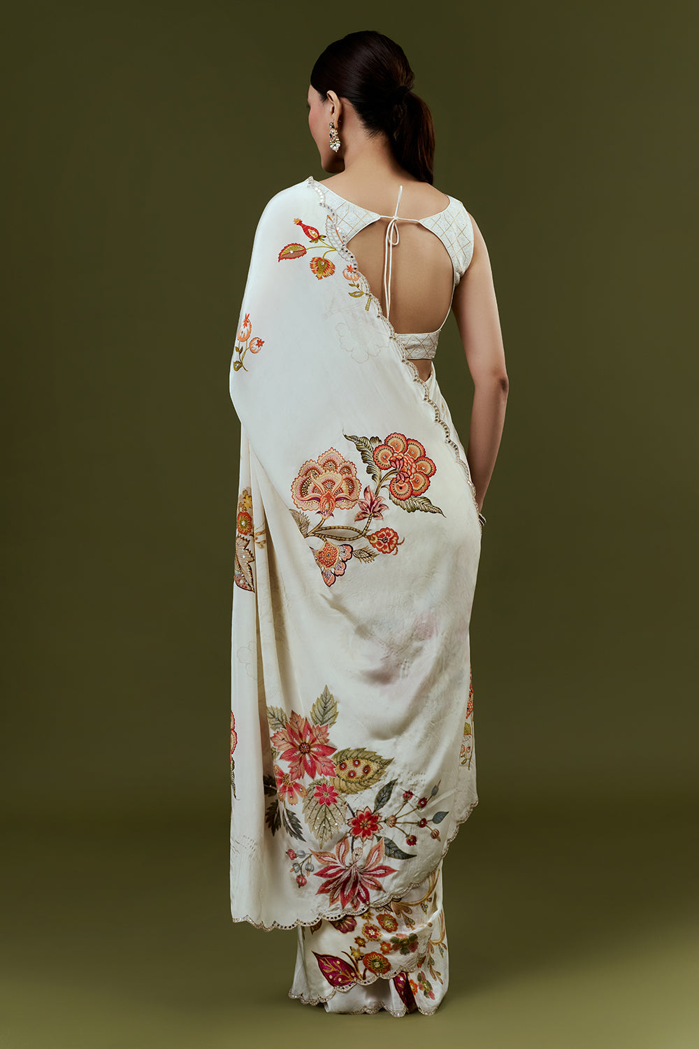 Cream Crepe Saree with Floral Print and Mirror Work