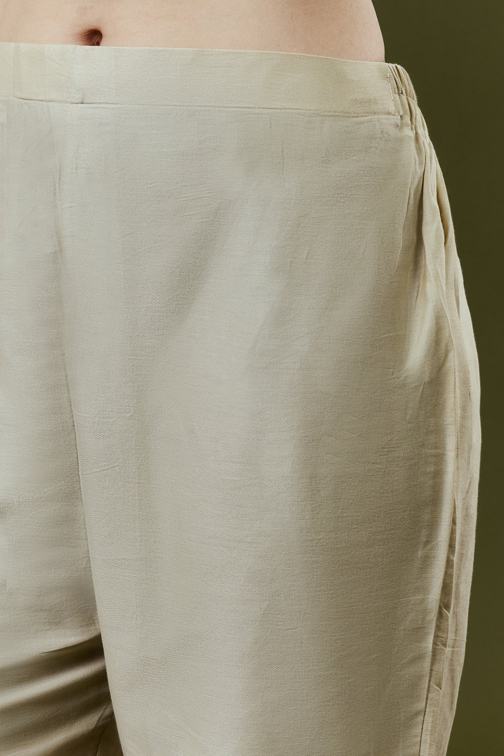 Cream Khadi Silk Suit Set with Embroidery Work