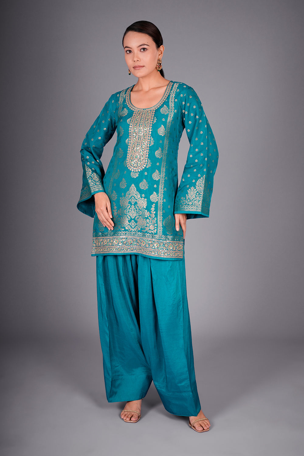 Firozi Banarasi Kurta Set with Zari Embroidery