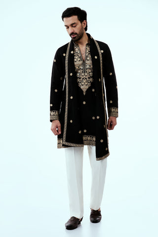Black Art Silk Embellished Mens Kurta Set with Intricate Zari Butti Work