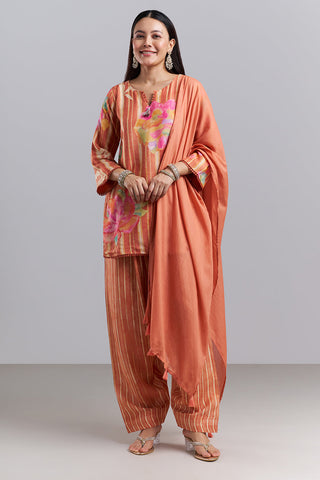 Peach Floral Printed Kurta Patiala Set with Dupatta
