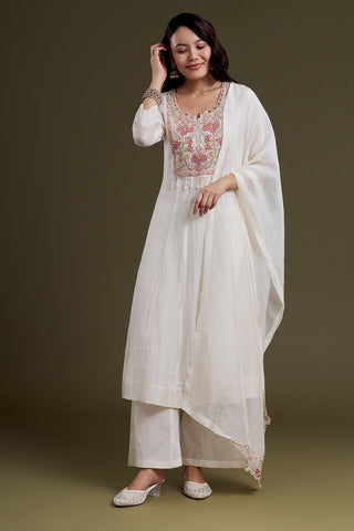 White Chanderi Silk Kurta with Resham Embroidery and Moti Work